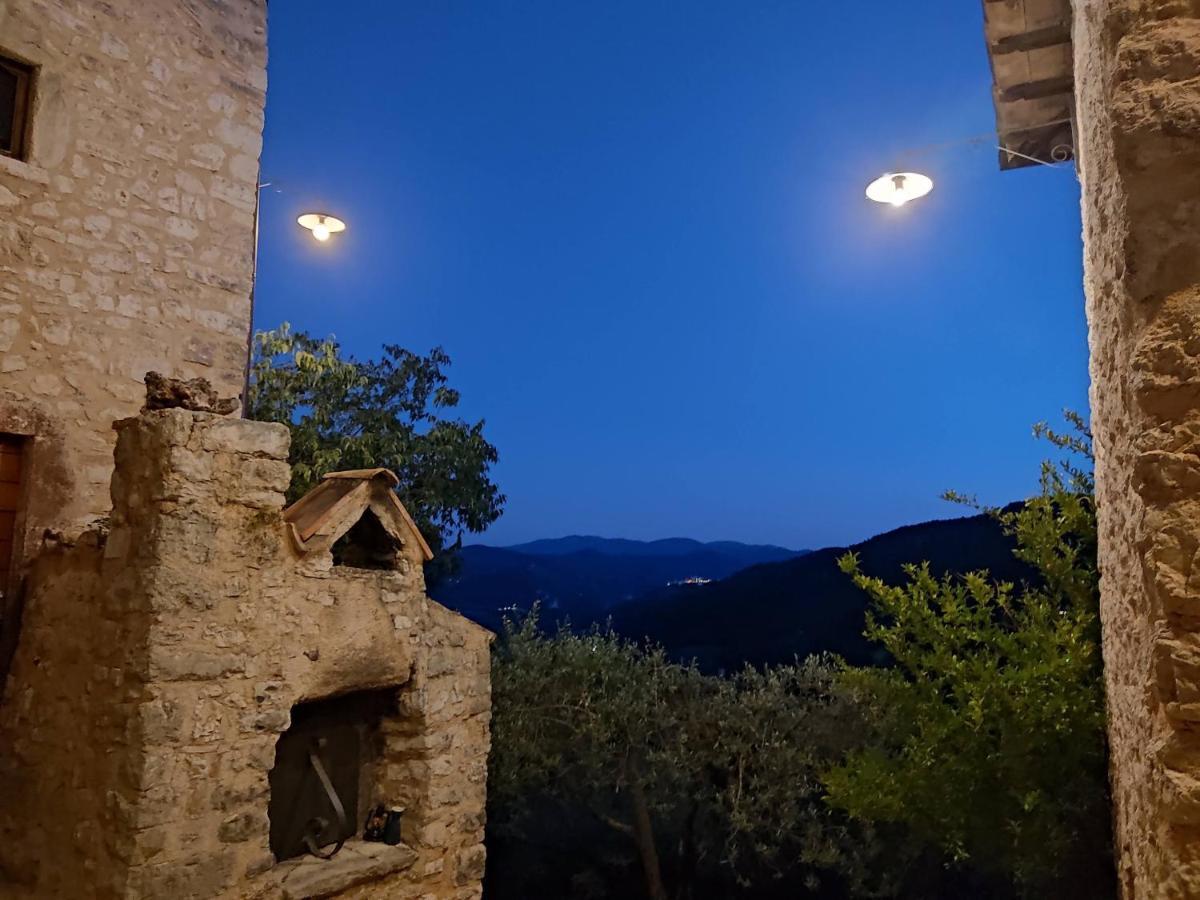 Guesthouse Runcini Ferentillo Kültér fotó